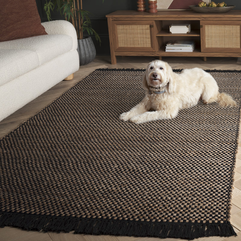 Horrighs 978 Area Rug In Natural / Black, Rectangle 5' x 8'
