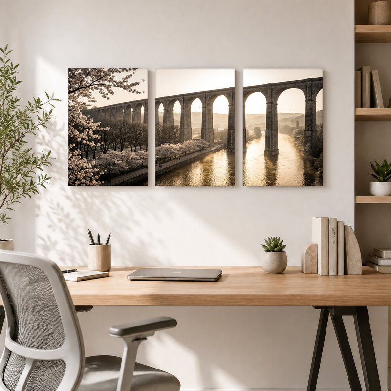 «Stone Arch Viaduct Over River with Cherry Blossoms», ensemble de 3 toiles murales, 36"H x 24"W x 3pcs