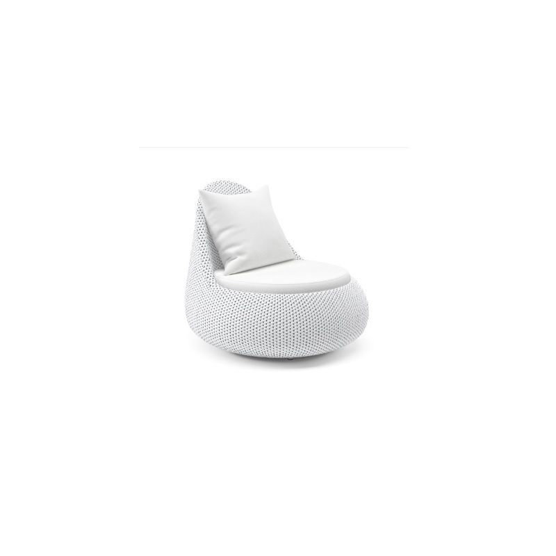 Onyx Outdoor Lounge Chair