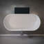 Baignoire autoportante de 63 po en résine de pierre, baignoire de luxe à surface solide avec trop-plein encastré et bonde escamotable, baignoire autoportante élégante autoportante en blanc mat-123339610