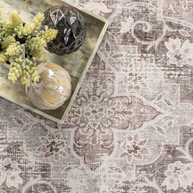 Lindholm Medallion Machine Washable Area Rug for Living Room Bedroom Dining Room Kitchen, Rectangle 4' x 6'