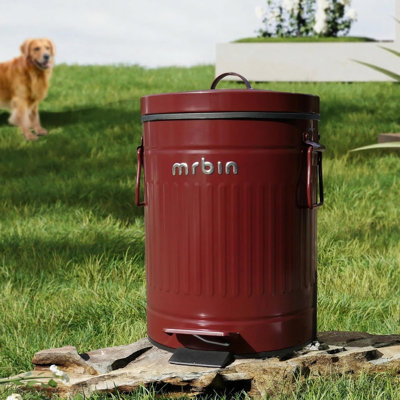 MRBIN Dog Poop Trash Can with Lid, 6L/1.6 Gal Round Pet Outdoor Waste Basket with Pedal, Step Touchless Garbage Pail for Outside Patio, Yard, Garage, Red Roman Stripe Design