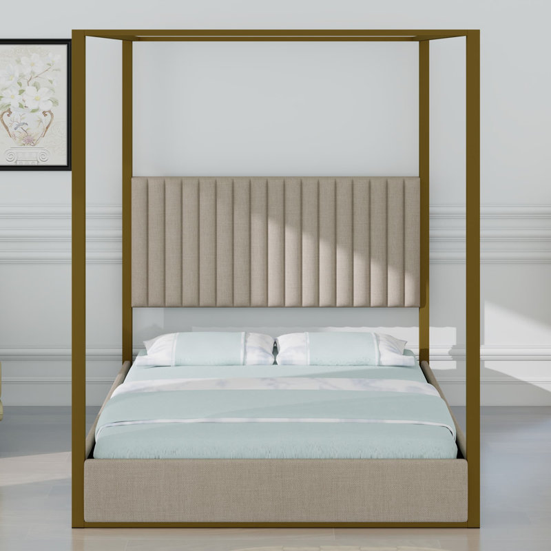Lit plateforme à baldaquin avec tête de lit Upholstery