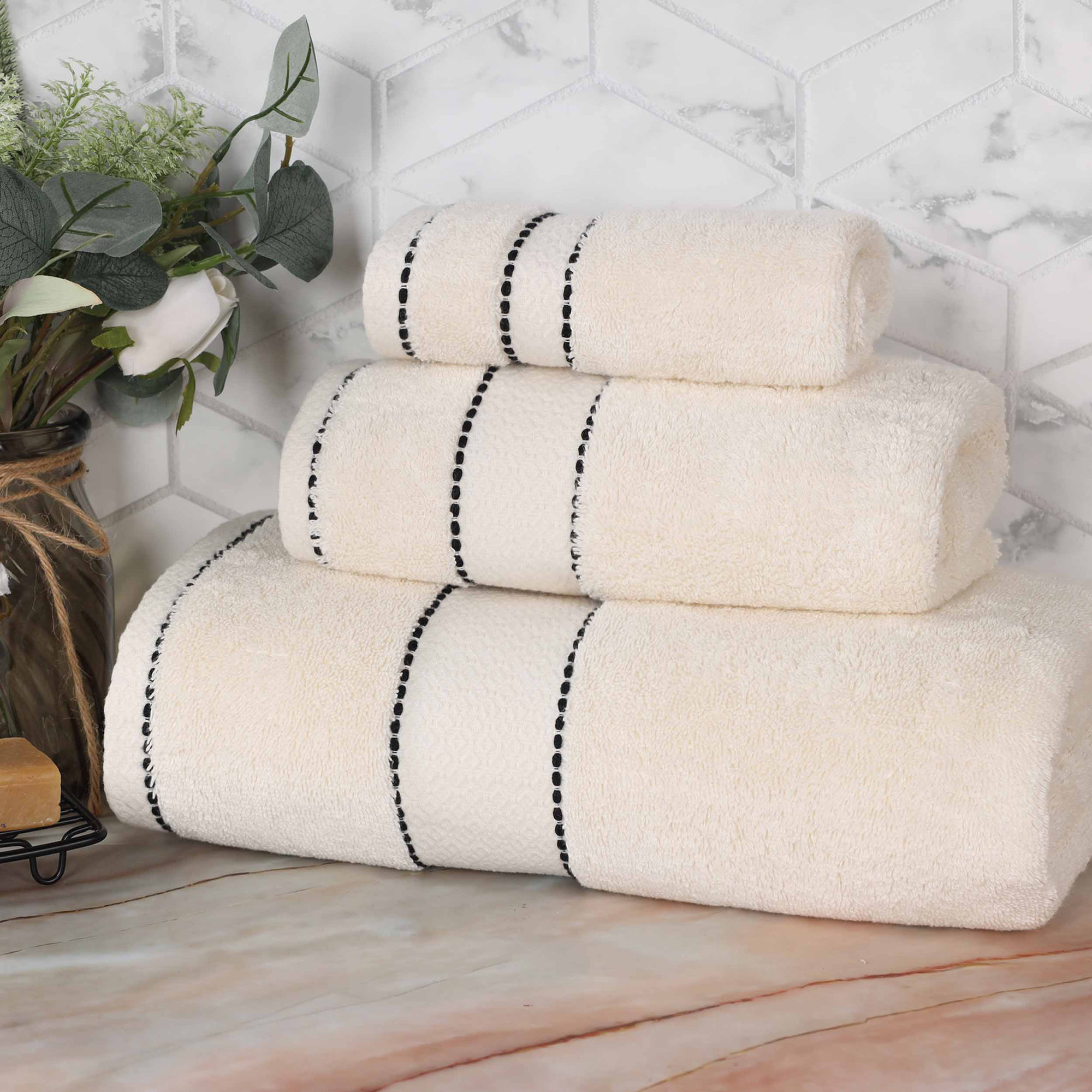 Niles 3 Piece Egyptian Giza Cotton Towel Set, Ivory