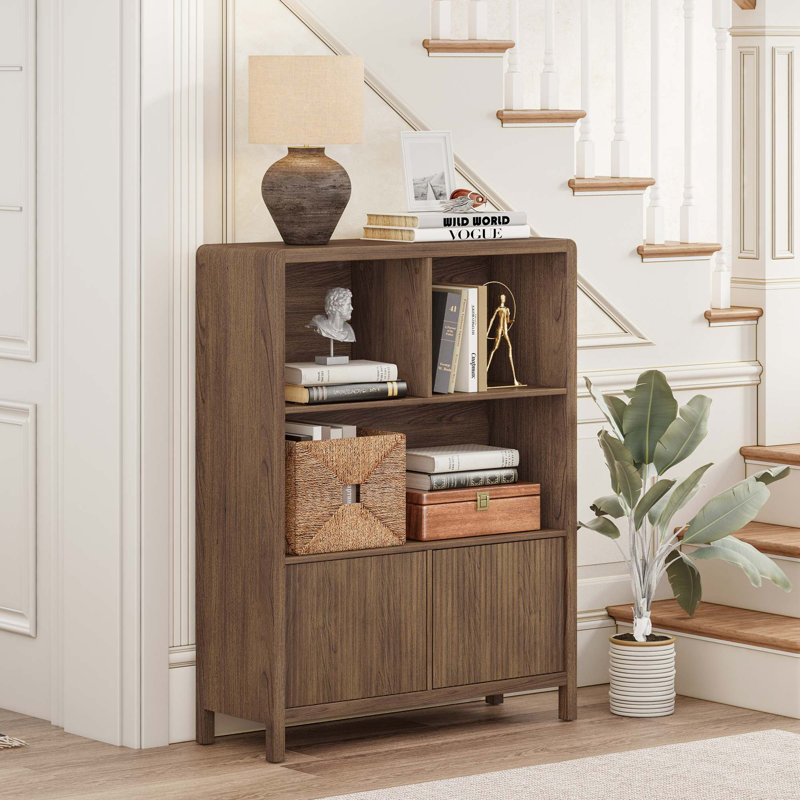 Guinna 31.5'' Modern Farmhouse 5-Cube Bookshelf With Wave-Pattern Doors And Rounded Corners, Bookcase Organizer For Living Room, Bedroom, Or Home Office