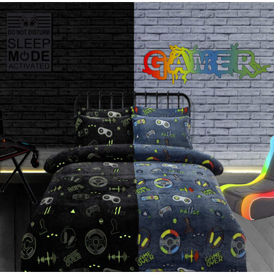NewEdgeBlinds Duvet Cover Set with Pillowcases