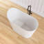 Baignoire profonde autoportante à surface solide 43 po Forma