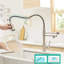 Robinet de cuisine de style contemporain avec purificateur et eau potable - Filtre rétractable dans un évier en nickel brossé