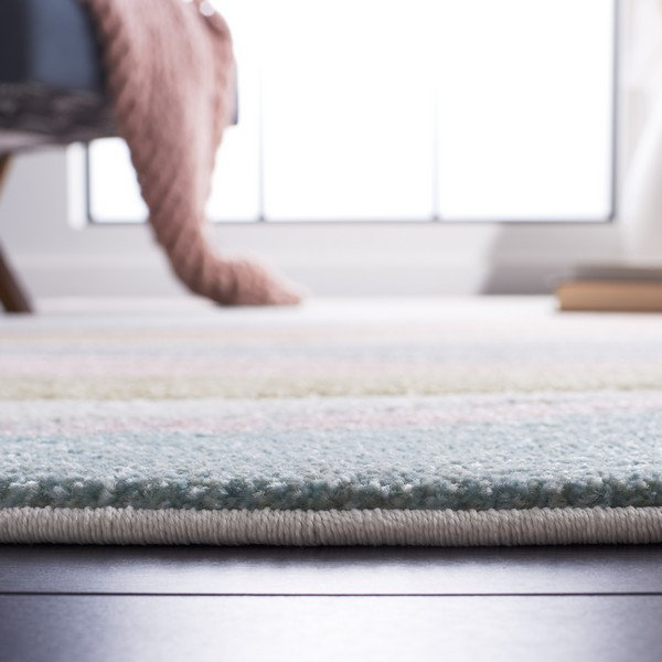 Akia Abstract Area Rug
