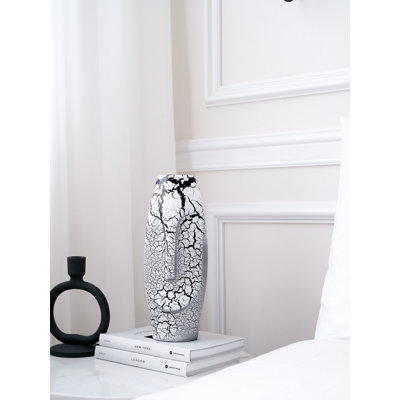 Elegant Ceramic Vase, Antique Finish, 3.9 x 3.9 x 11.8 Inches | 100% Durable Ceramic Material | Perfect for Home Décor, Floral Arrangements, and Centerpieces | Unique Design for Modern and Classic Interiors