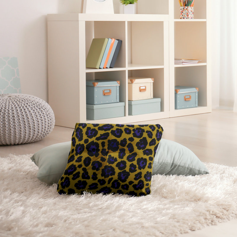 Housse et insert de coussin carré touffeté, H 26 po x l 26 po x P 3 po, Or/ noir / violet