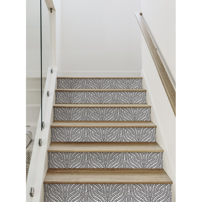 Plants & Flowers Non-Wall Damaging Accent, 7.5" H x 48" W