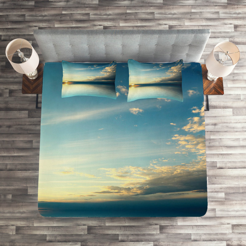 Hypnotic Coastal Polyester Coverlet