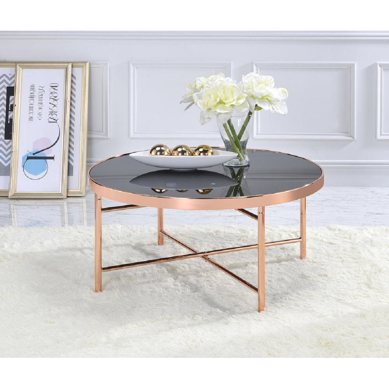 Table basse à pieds en croix krenselewski