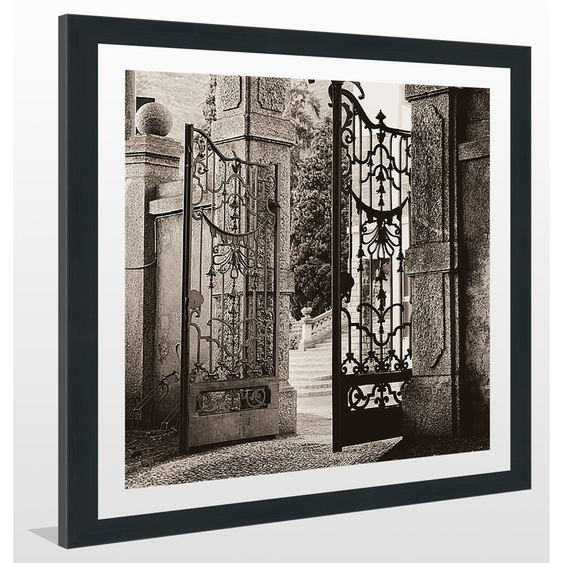 « giardino lenno » par alan blaustein,, reproduction de photo encadrée, H 39,5 po x l 39,5 po x P 0,75 po