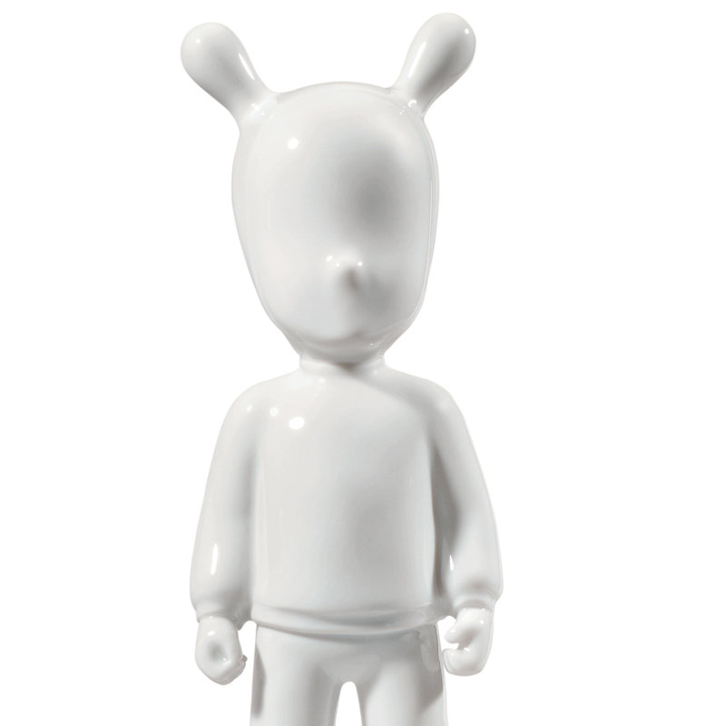 The Guest Figurine, White