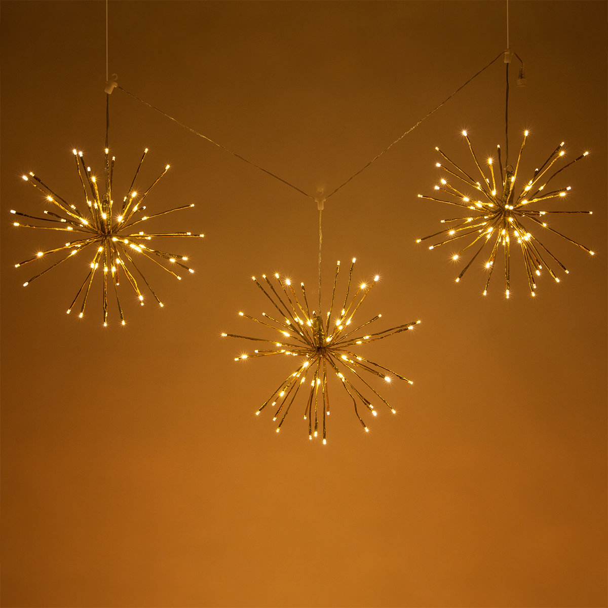 15'' LED Lighted Trees & Branches, Gold