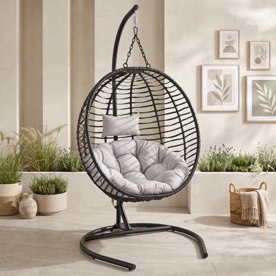 Fauteuil à œufs pliant en osier PEHD avec support en métal, coussin, appui-tête réglable et pieds antidérapants
