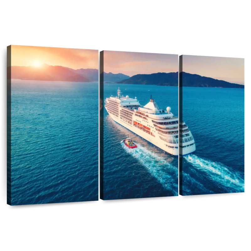 Mehar Cruise, 28" H x 45" W