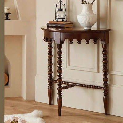Minimalist style semi-circular entrance table