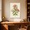 Arrangement floral de plantes et de fleurs avec des fleurs roses et blanches