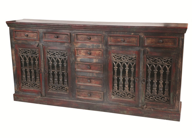 Buffet Alnita
