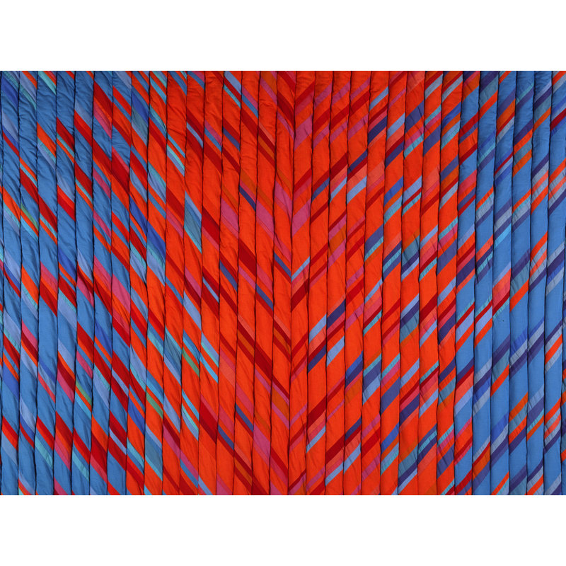 Le mariage du bleu et de l'orange par Judith Larzelere, Toile encadrée noire, 24" H x 32" W