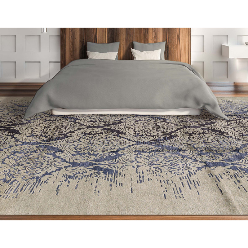 Neo Villa Damask Area Rug