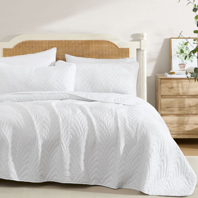 HLC.ME Weston - 3 Piece Quilt Set, Lightweight Bedspread Coverlet Set