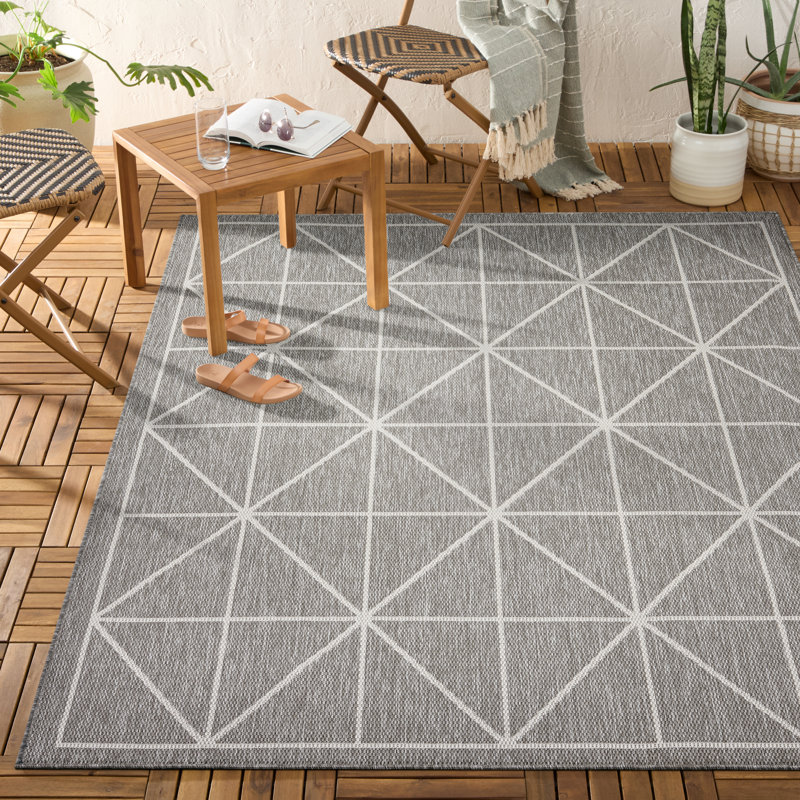 Patio Country Geometric Area Rug, Grey/Cream, 5'2"x7'2"