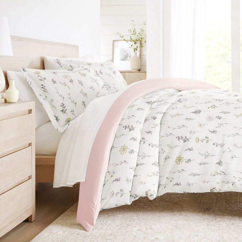 Duvet Cover Set Patterned Microfiber Ultra Soft Bedding in Wildflower, Queen Duvet Cover + 2 Standard Shams