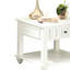Table de bout en bois de peuplier classique - blanc délavé et tablette inférieure traditionnelle avec rangement blanchi