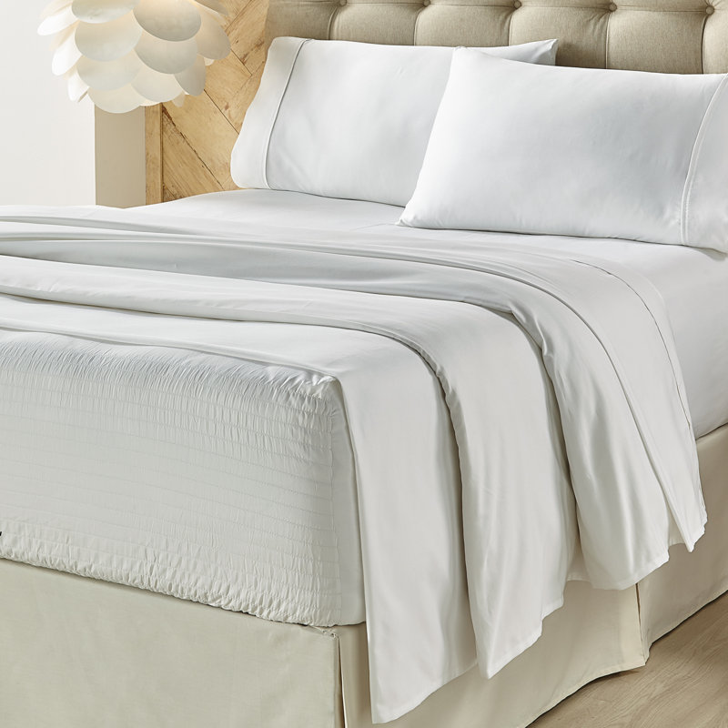 Royal Fit Sheet Set, White, Full Sheet Set + Fitted Sheet + 2 Pillowcases