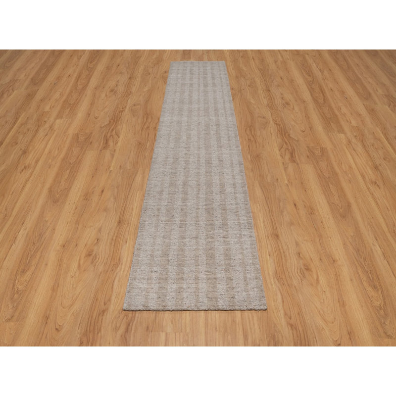 Tapis de couloir brun 2 pi 7 po x 12 pi brun rayé effet sel et poivre tissé à la main