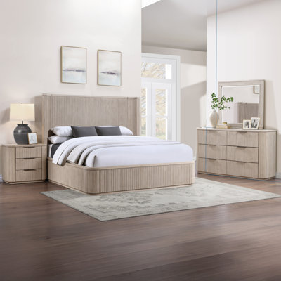 Henry 4-Piece Bedroom Set