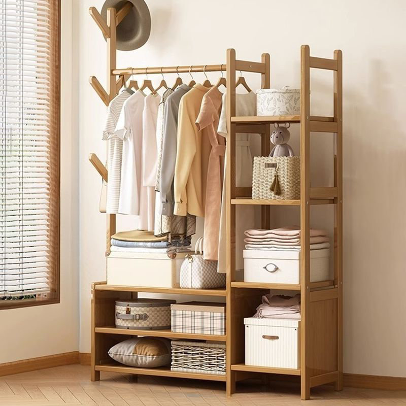 Porte-vêtements en bambou avec tablettes et crochets pour la chambre à coucher