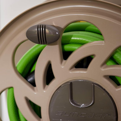 Suncast Side Tracker 125 ft. Wall Mounted Hideaway Hose Reel in Brown