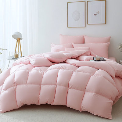 Courtepointe en duvet rose