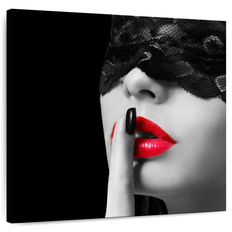 Shuttleworth Sophisticated Lips, 30" H x 30" W
