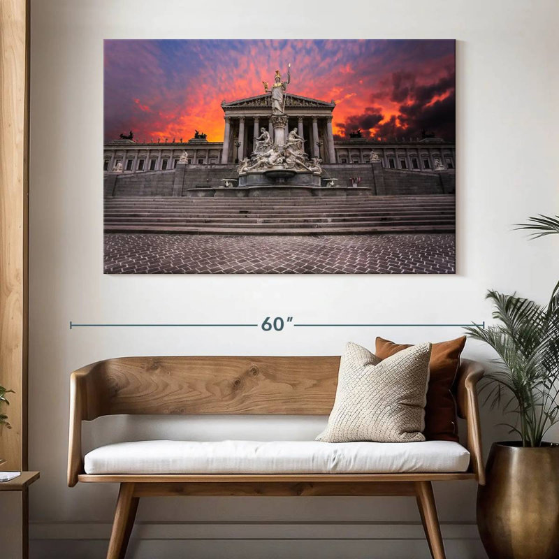 Lilie Vienna, 34" H x 51" W
