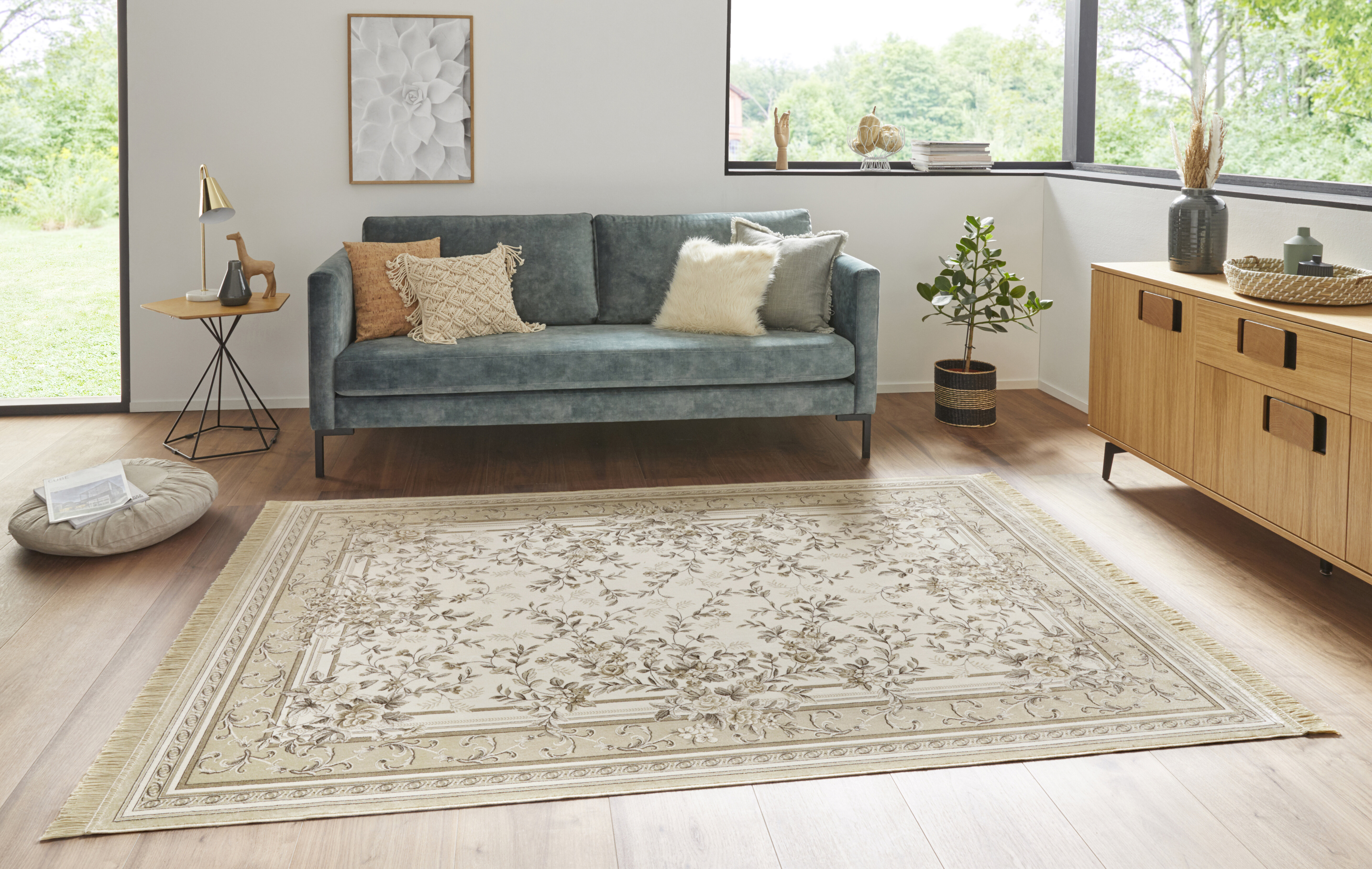 Nouristan Flowers Orient Teppich - Orientalischer Kurzflor mit Fransen für  Wohnzimmer, Esszimmer - Creme Beige