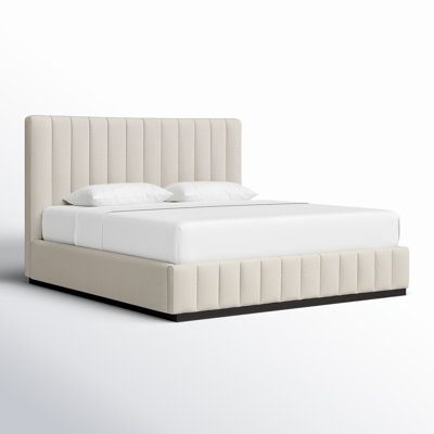 Codyn Tufted Bed