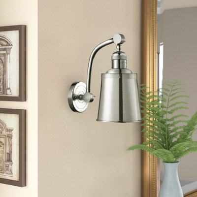 Lavender Hill Armed Sconce