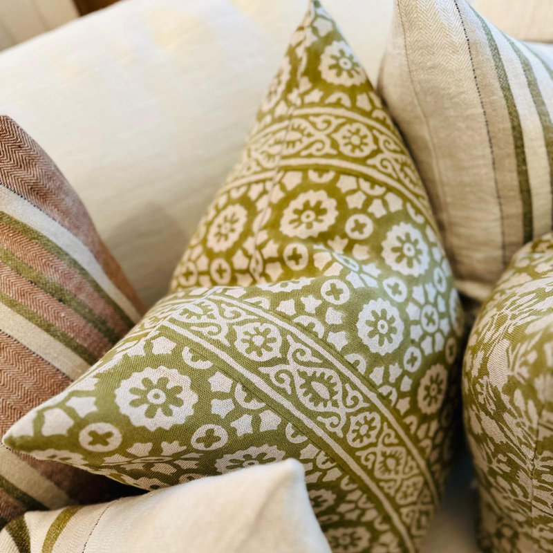 Patrika Pillow Cover - 22" x 22", Green Floral