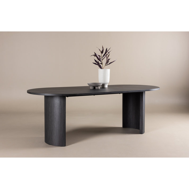 Roomet Oval Dining Table