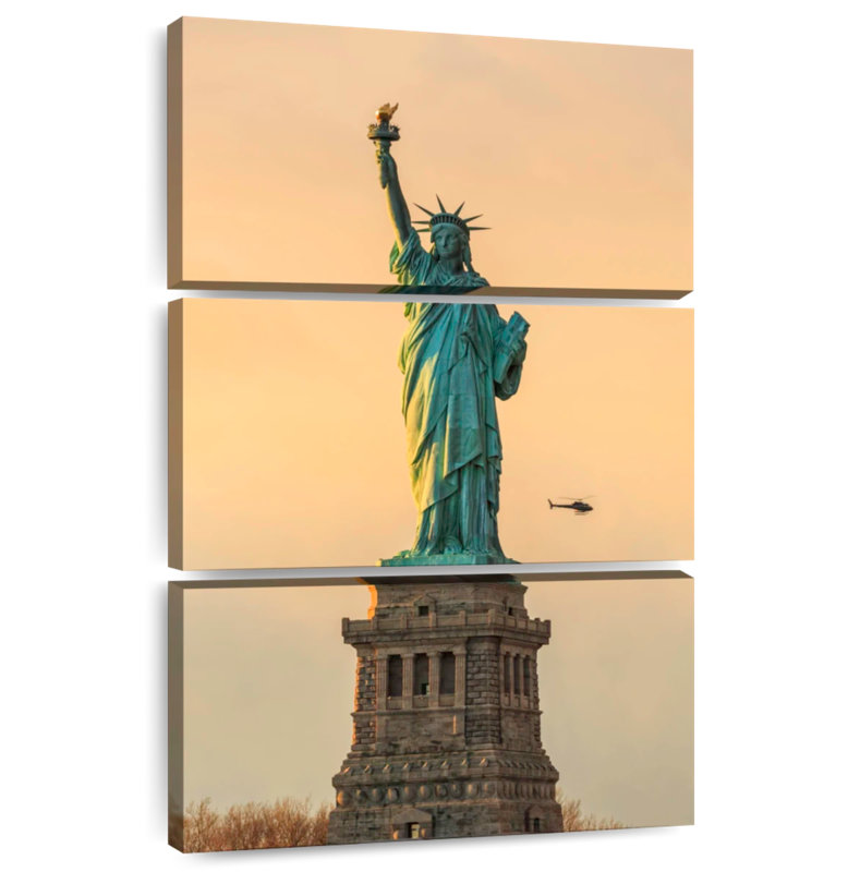 Statue Masam de la Liberté à New York, H 23 po x l 14 po
