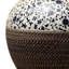 Vase en céramique de style chinois, vase en porcelaine bleue et blanche à motifs floraux avec base texturée, idéal pour décorer un meuble télé ou une console.