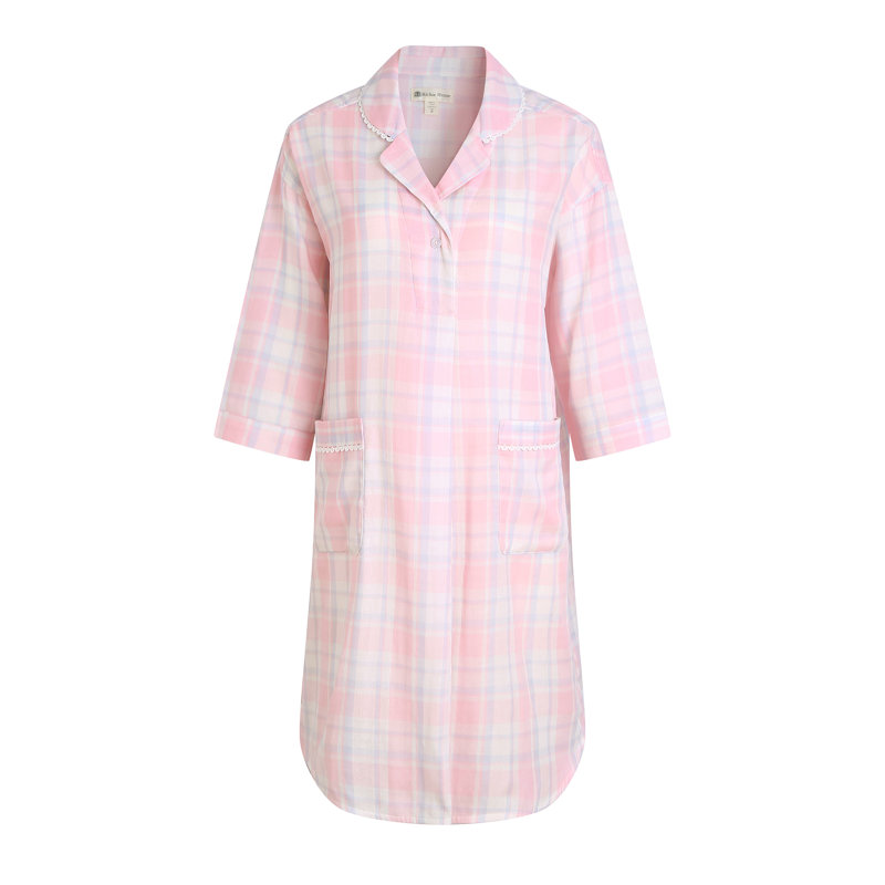 Peignoir Lowan, TG