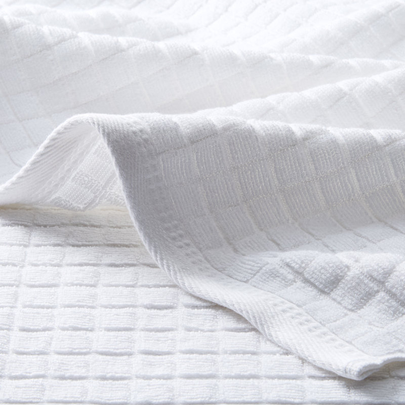 TOWN & COUNTRY EVERYDAY 4-Piece Textured Windowpane Washcloth Set, 13x13-Inch, 100% Cotton, White