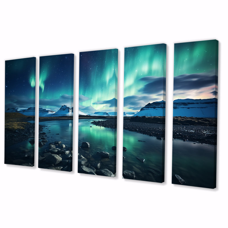 Icelandic Borealis Winter S Aurora I - Aurora Borealis 5 Piece Wall Art Set, 28" H x 60" W